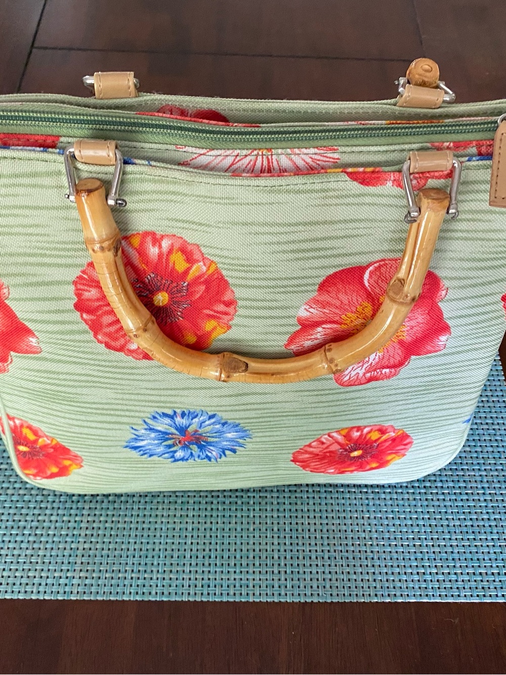 Festival Brand Hawaiian Print Purse/Handbag with Bamboo Style Handles